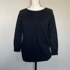 APT 9 Excellent condition sweater